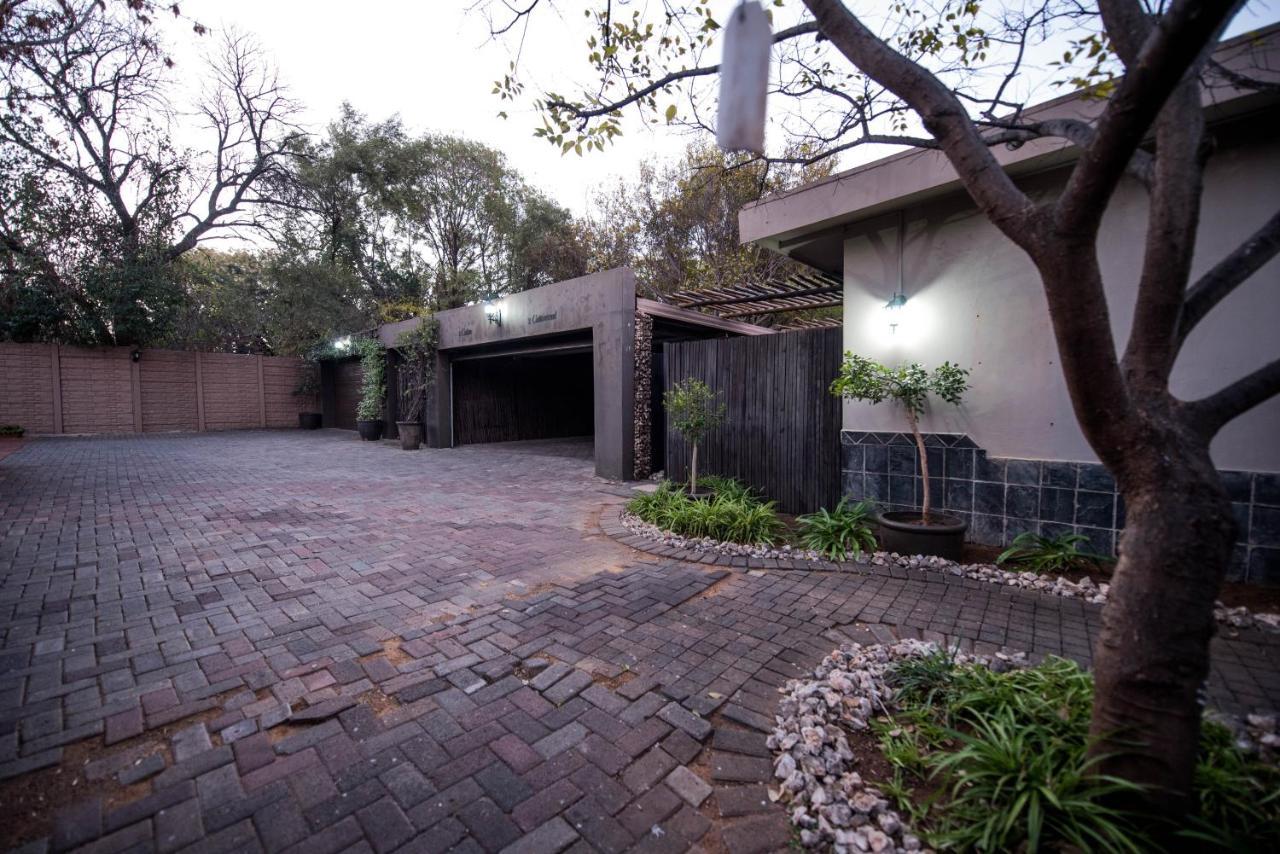 Cottonwood Guesthouse Oasis Bloemfontein Esterno foto