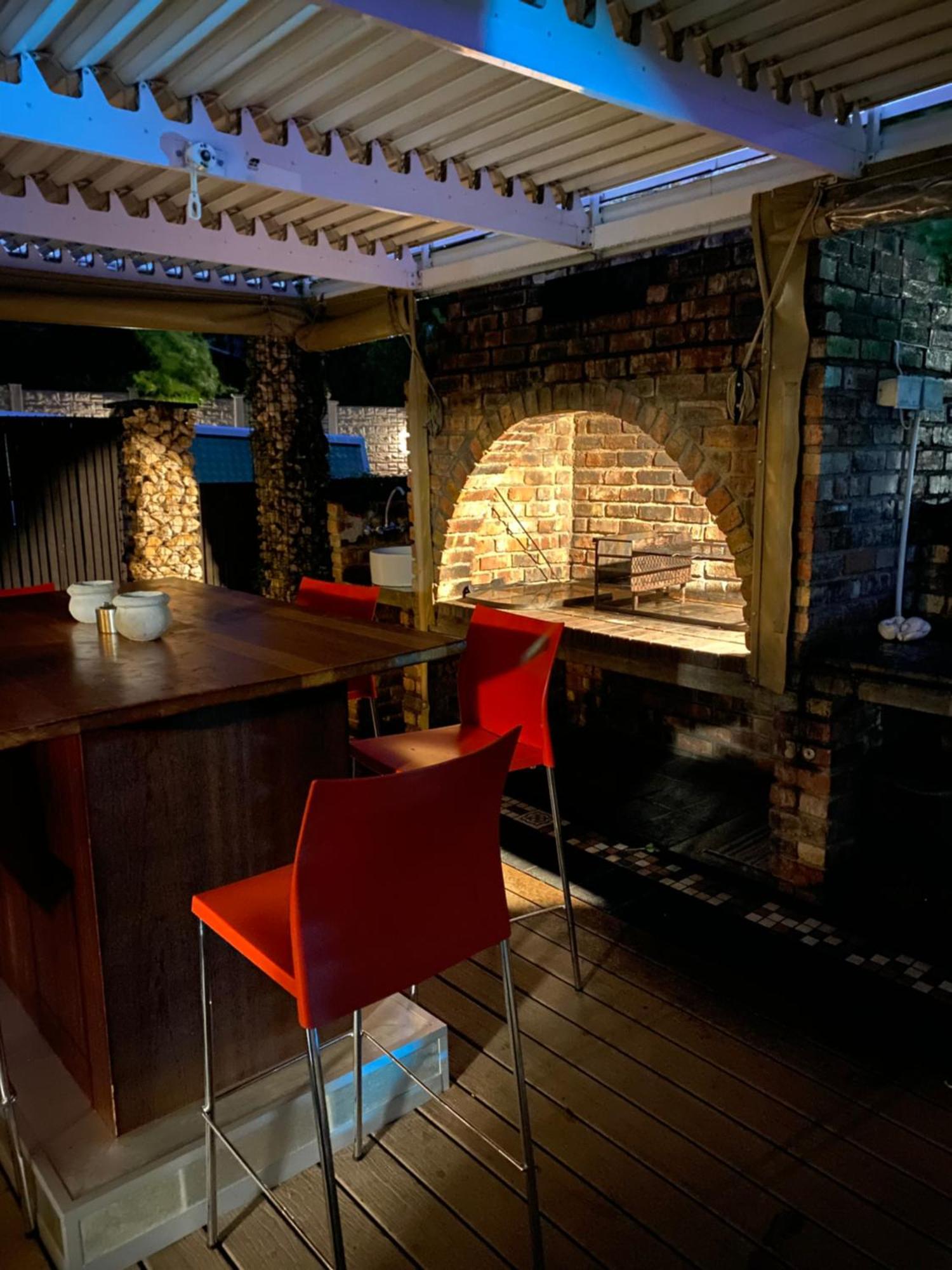Cottonwood Guesthouse Oasis Bloemfontein Esterno foto